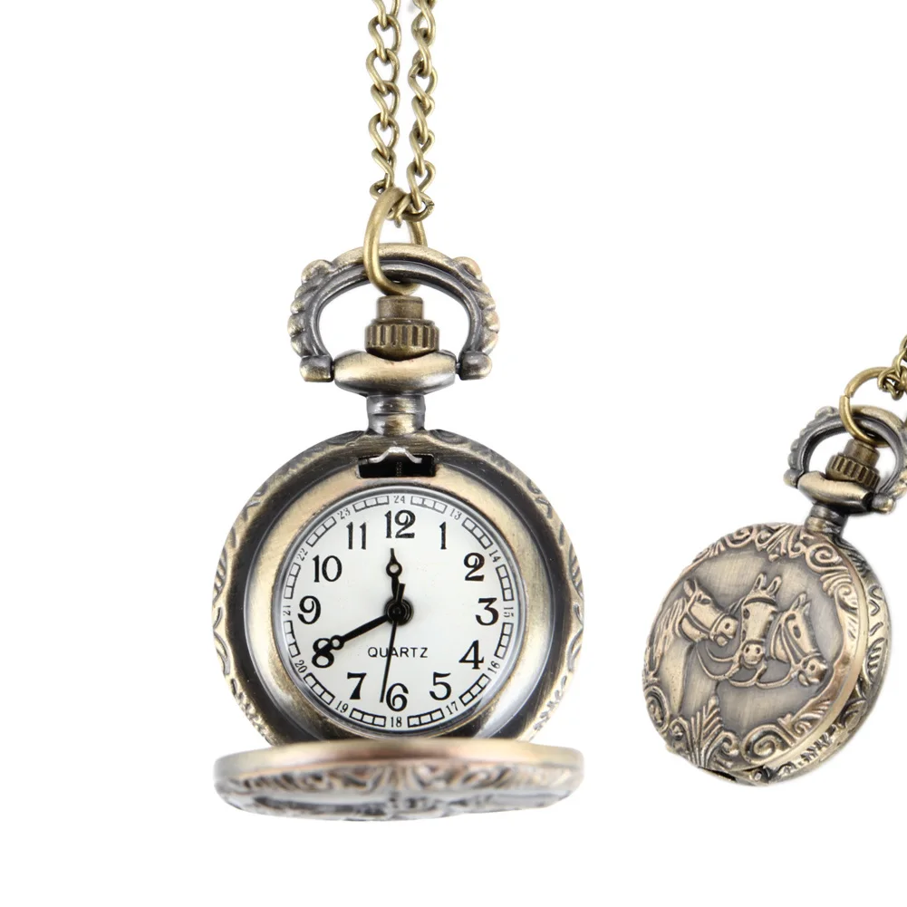 

Vintage Horse Carved Round Quartz Fob Pocket Watch with Chain Necklace Retro Jewelry Gifts LL@17
