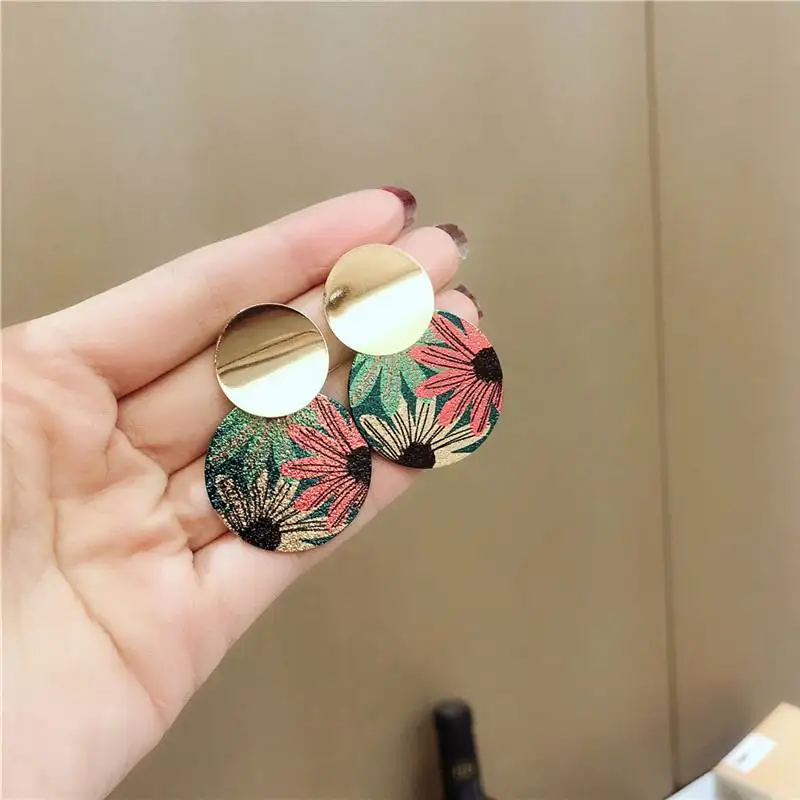 Новинка 2019 винтажные массивные геометрические серьги в форме цветка круглых