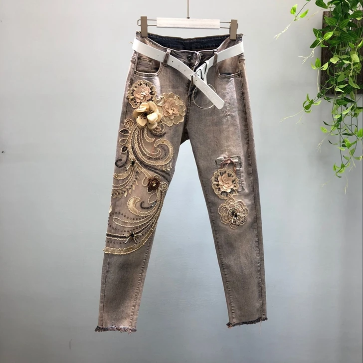 Женские джинсы карандаш с объемным цветком со средней талией растягивающиеся