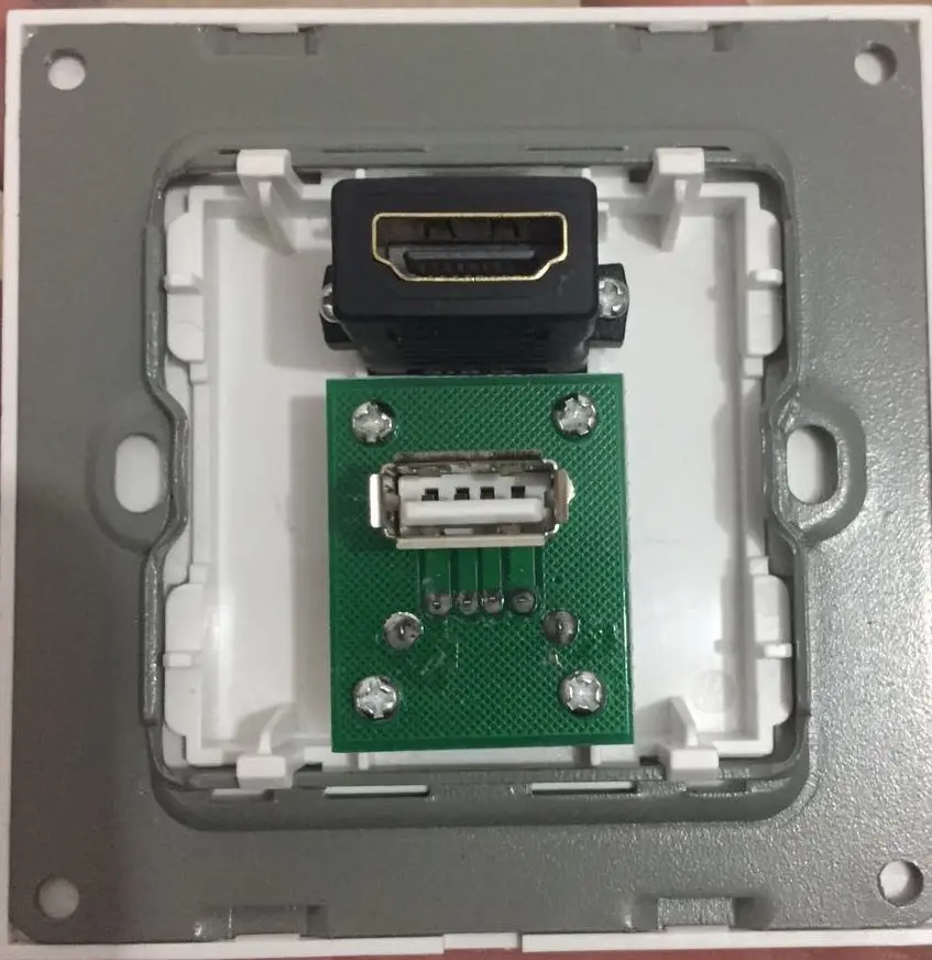 Гнездо HDMI, с интерфейсом USB настенный разъем. стеклянная рамка