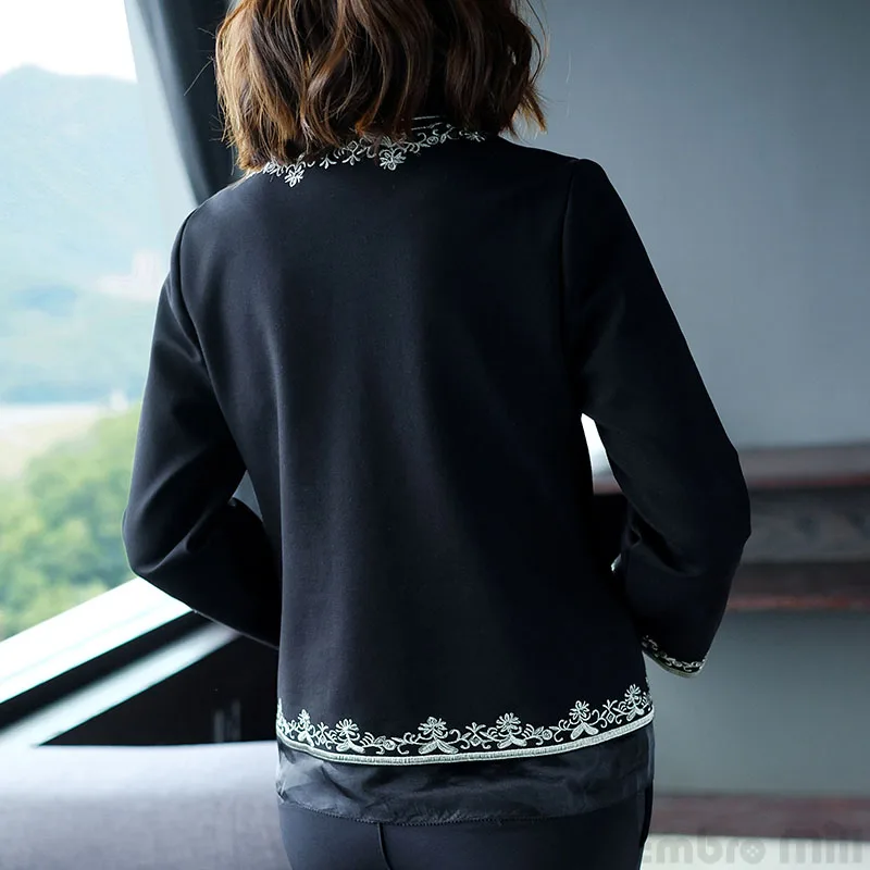 Женские топы осенняя королевская вышивка винтажное цветочное короткое пальто