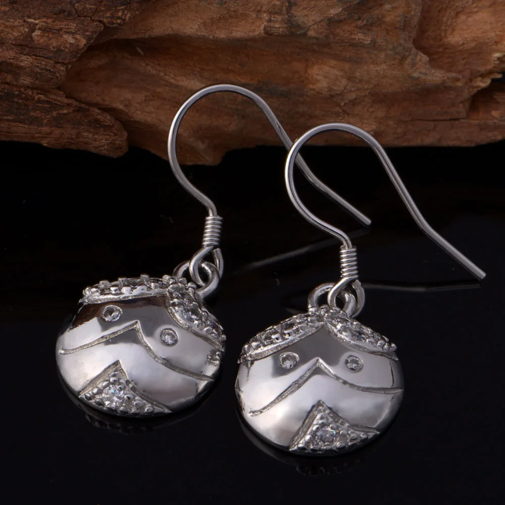 Элегантные модные серьги Vashiria Новое поступление позолоченные с фианитами