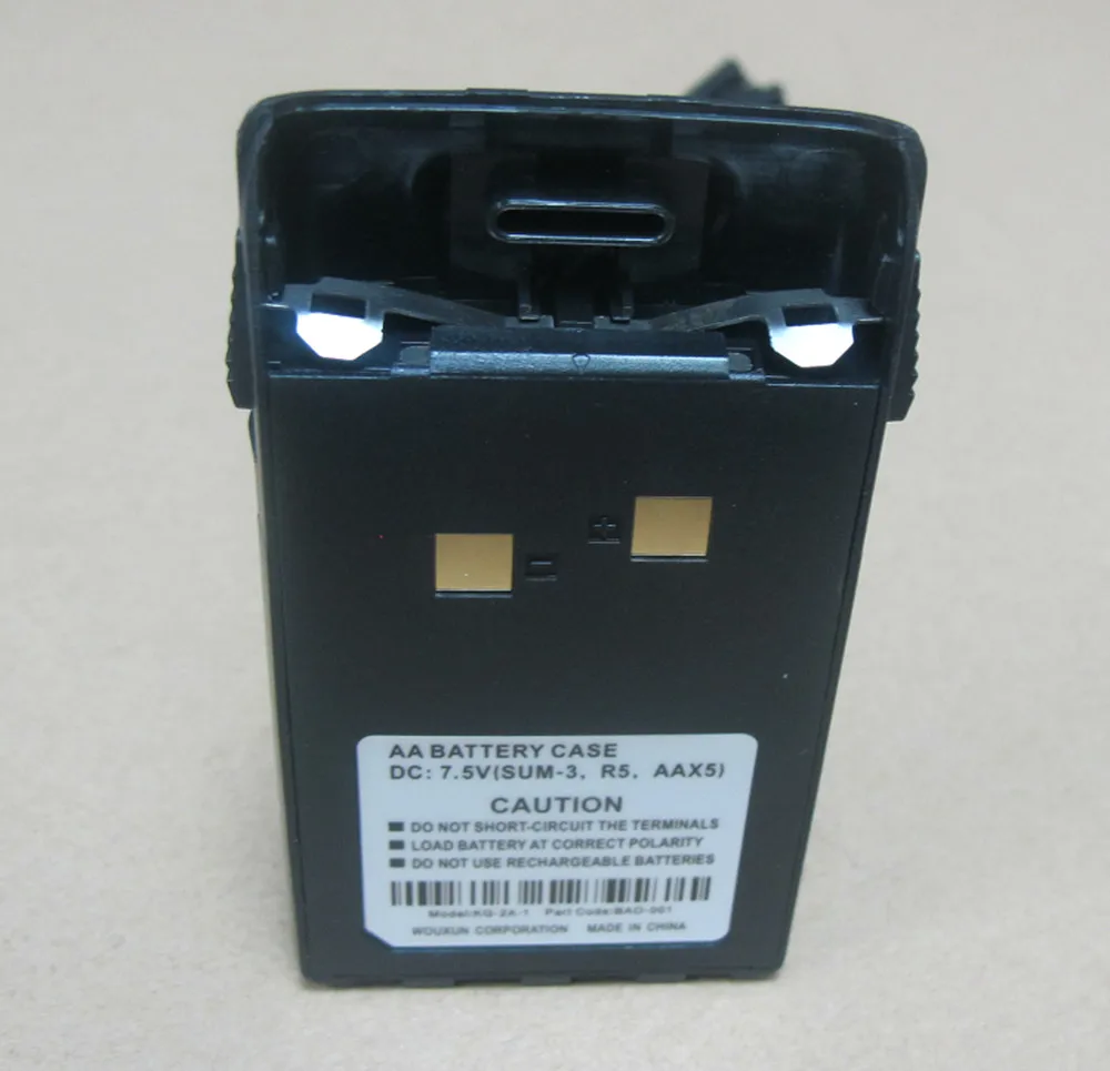 

OPPXUN Battery box 5AA battery for WouXun KG-UVD1,KG-639P,KG-669P,KG-679P,KG-689P KG-UV6D KG-UV3D KG-UV5D KG-679 KG-703 radio