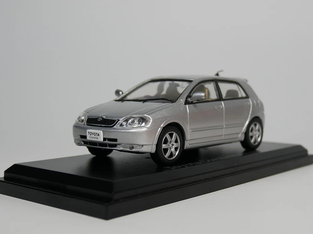 N OREV 1:43 TOYOTA COROLLA RUNX 2001 эксклюзивная игрушечная машинка из сплава для детей, игрушки для детей, модель оригинальной упаковки