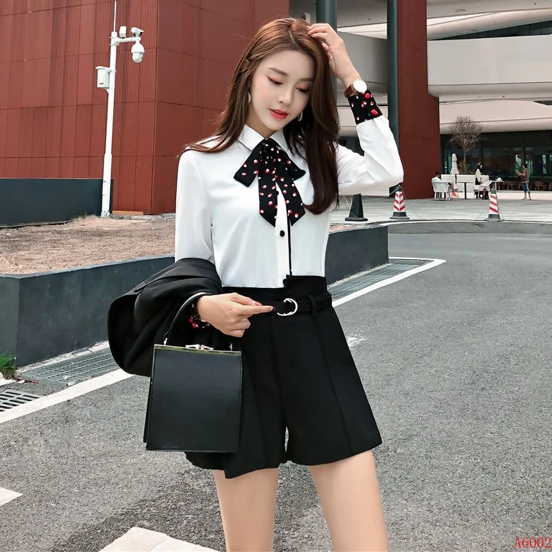 Женский деловой костюм из двух предметов комплект шорт и топа белые блузки