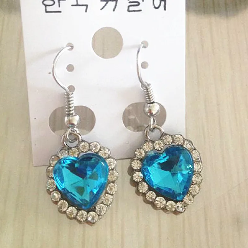 Изысканные модные классические элегантные серьги в форме сердца Титаник оптовая