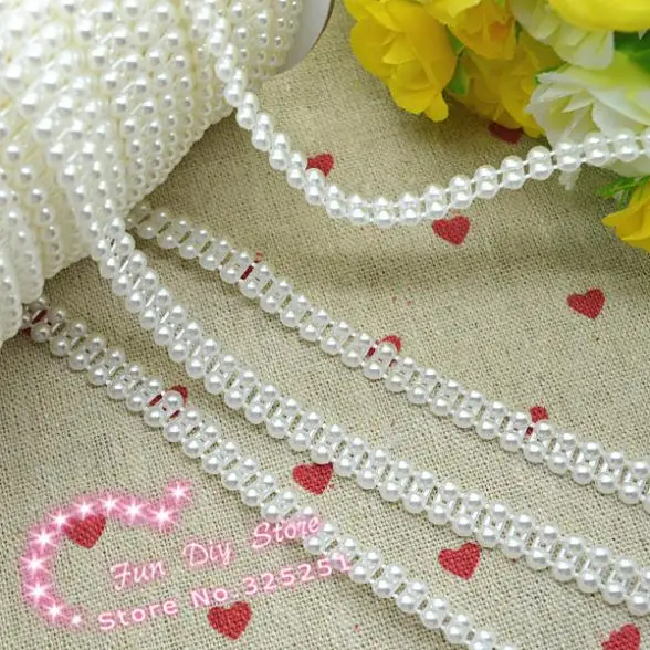 

5/25 yard white resin two-row pearl chain for ornament