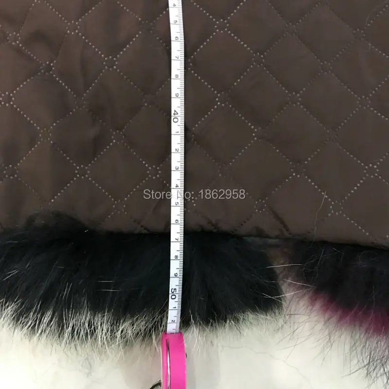 Женский короткий меховой жилет толстый теплый из лисьего меха с круглым вырезом