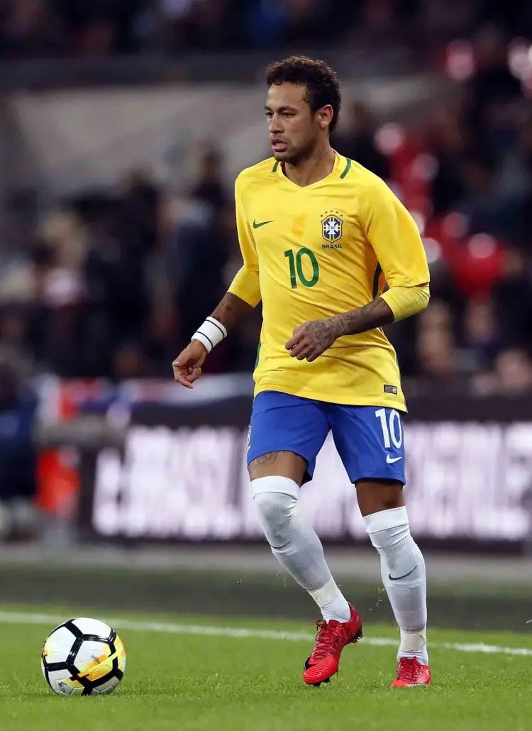 2 Neymar Junior Наклейка на стену для футболиста, виниловый постер, декоративная Спортивная наклейка, настенная - Цвет: 2