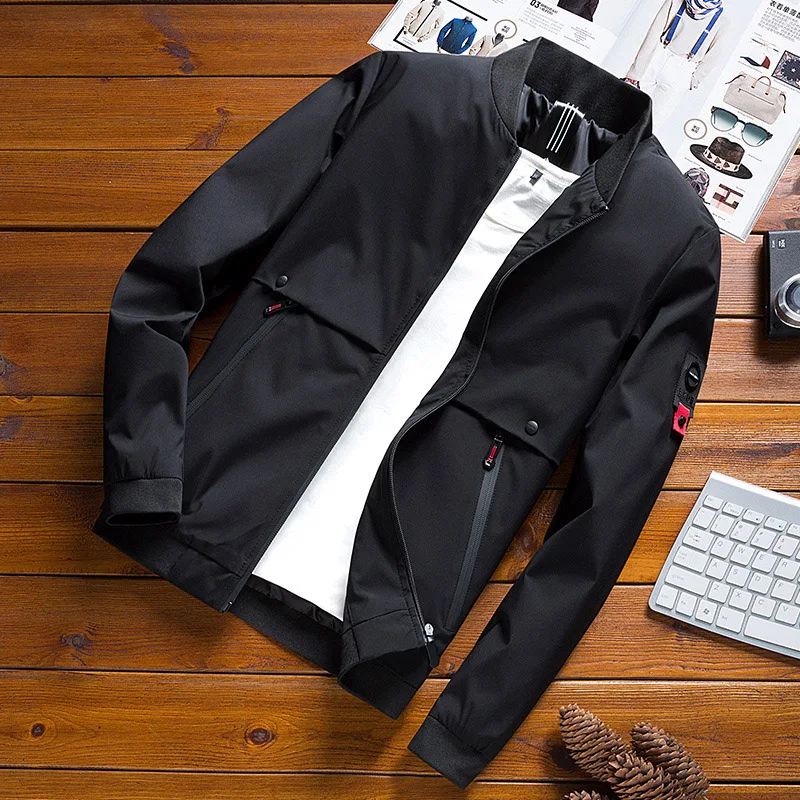 Мужская спортивная куртка dimsi однотонная облегающая с воротником-стойкой на