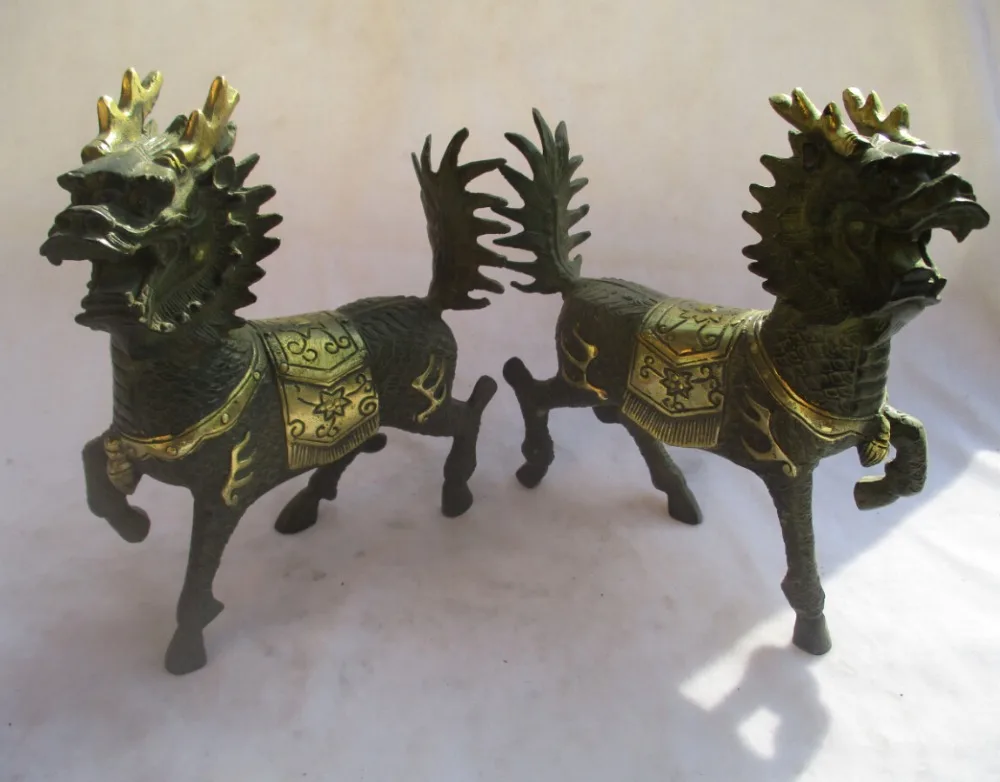 1 пара китайских старинных бронзовых позолоченных резных статуя Kirin/скульптура