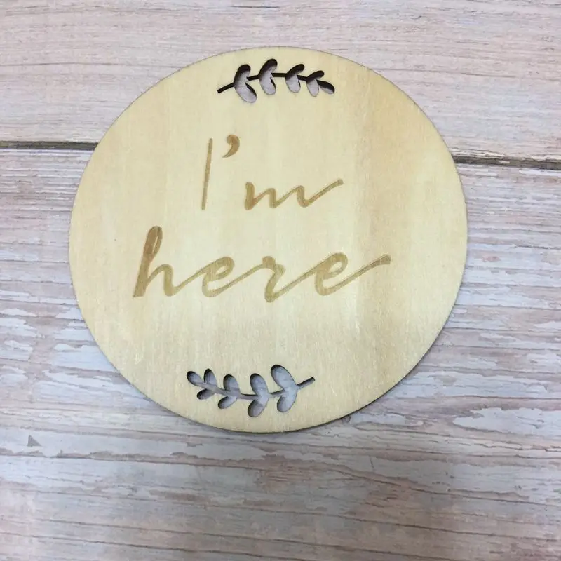 

set of 5pcs i'm here wood sign announcement board baby name milestone cards