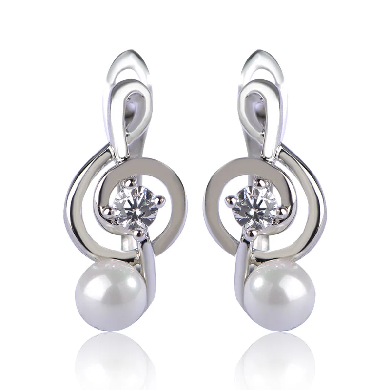 Женские серьги пусеты MECHOSEN маленькие золотого цвета с искусственным жемчугом