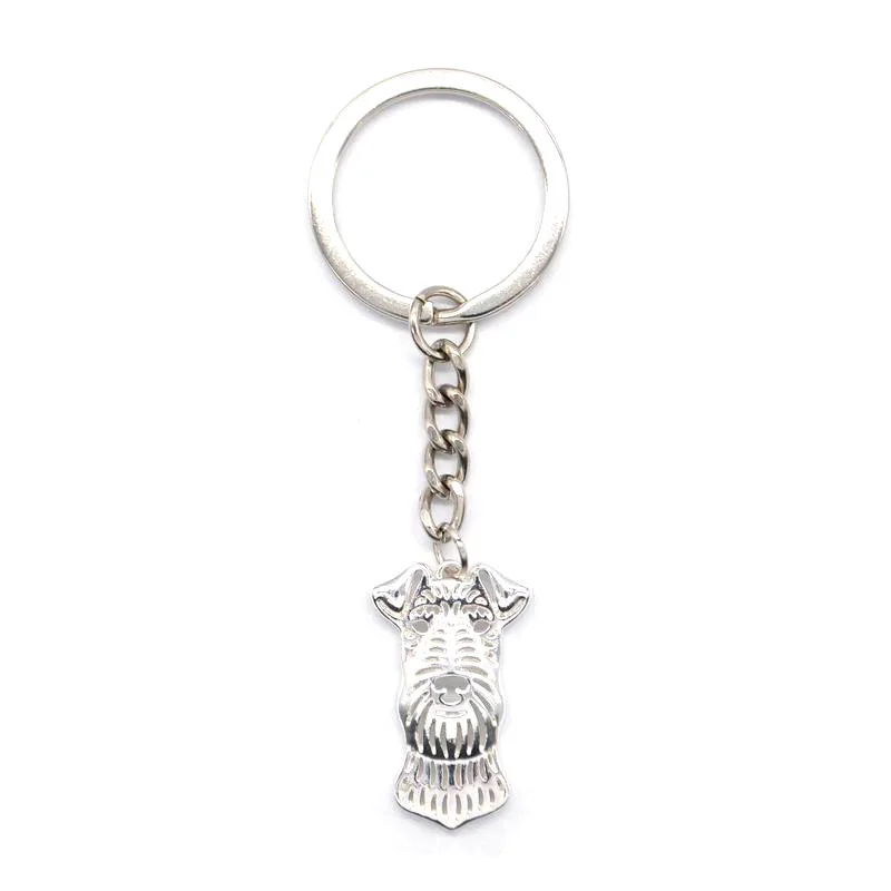 

Men Women's Metal Dog Pendant Keychain Lovers Airedale Terrier Key Holder Drop Shipping