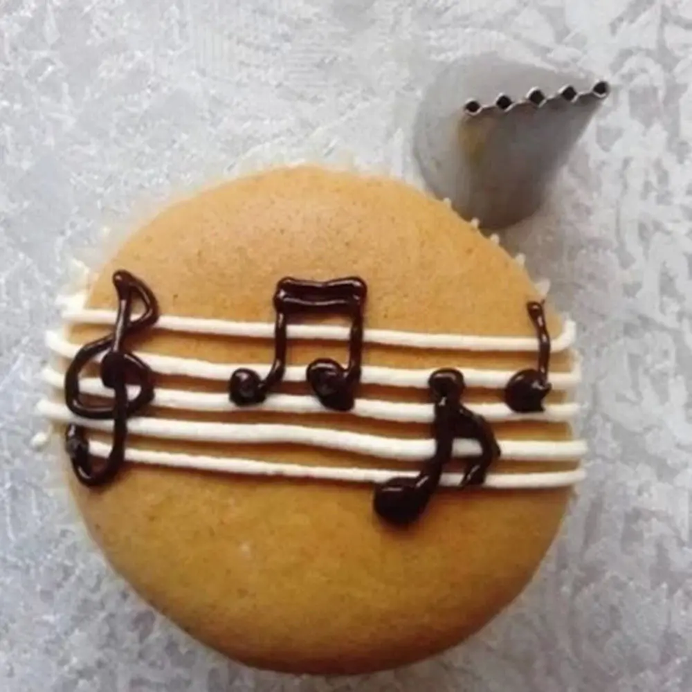 Две линии с пятью отверстиями насадки для рисования листы музыка инструменты