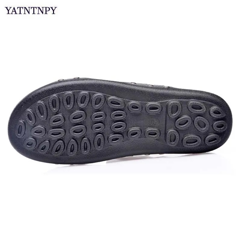 YATNTNPY/мужские кожаные сандалии Летняя Повседневная пляжная обувь