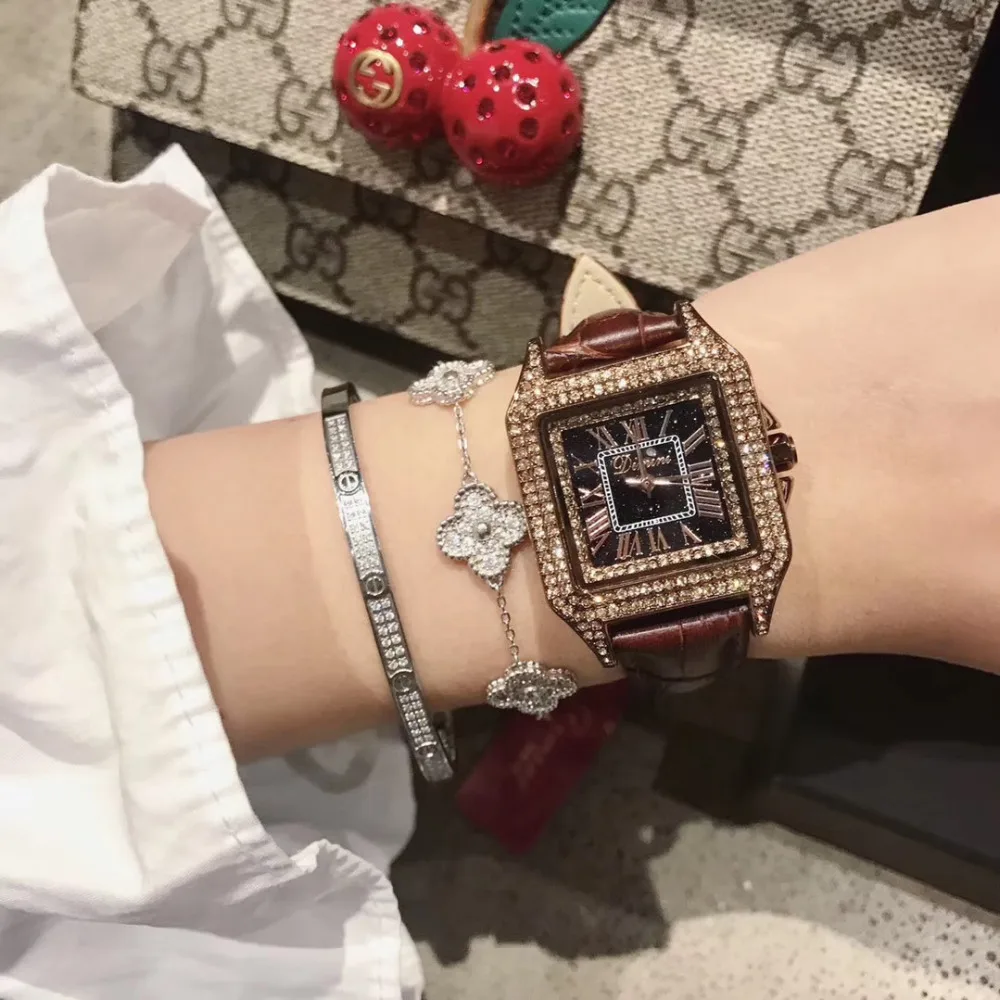 Новинка женские квадратные часы карамельной расцветки стильные с холодным