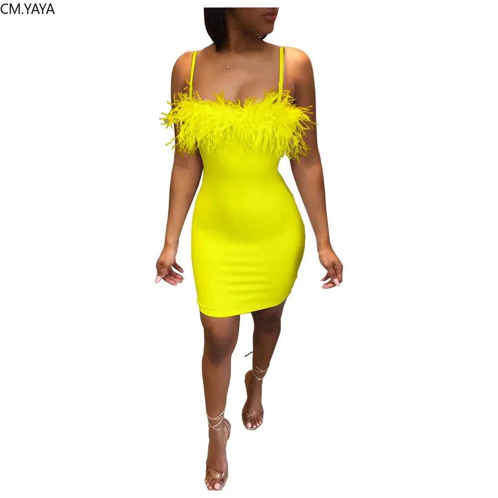 Женское летнее облегающее мини платье на бретелях спагетти с перьями
