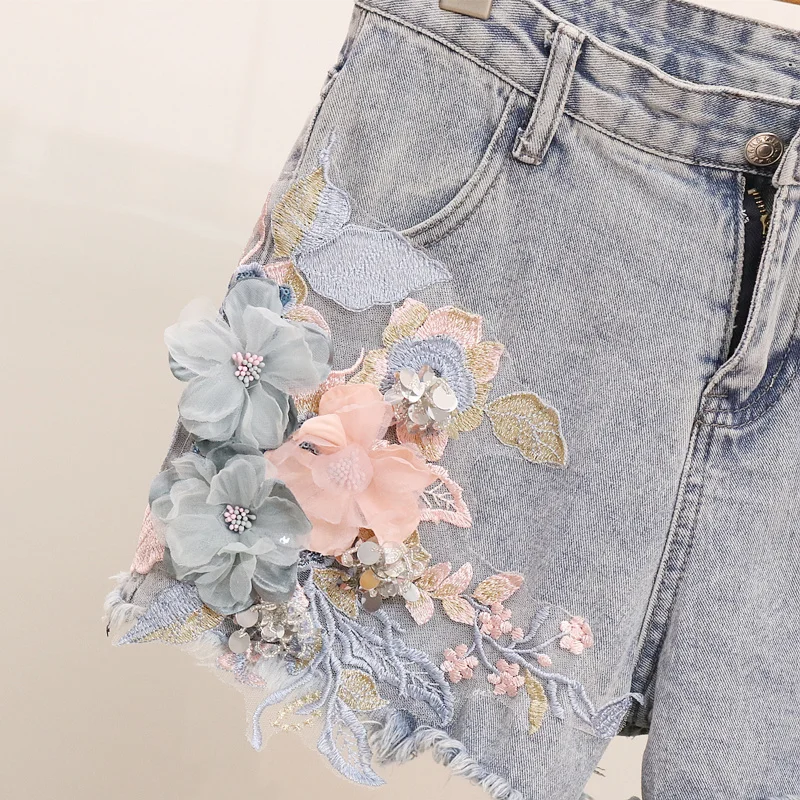 Модные летние женские 2019 новые вышитые блестки трехмерные цветочные шорты