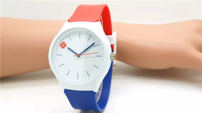 Willis кварцевые часы для женщин наручные бренд четыре листа клевера дизайн