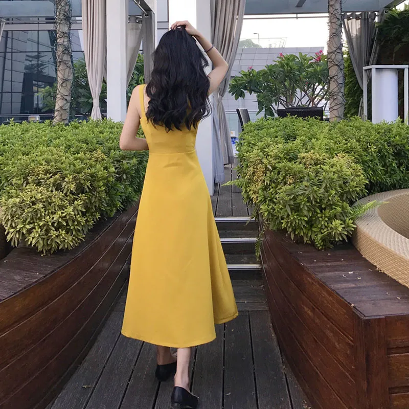 Женское платье туника на бретельках облегающий сарафан без рукавов