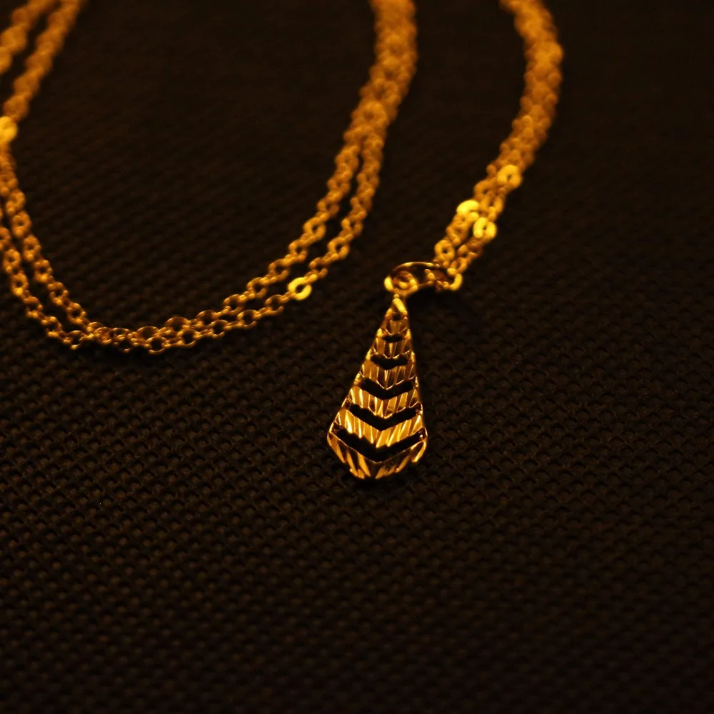 Золотой треугольник Цепочки и ожерелья конические | Украшения аксессуары