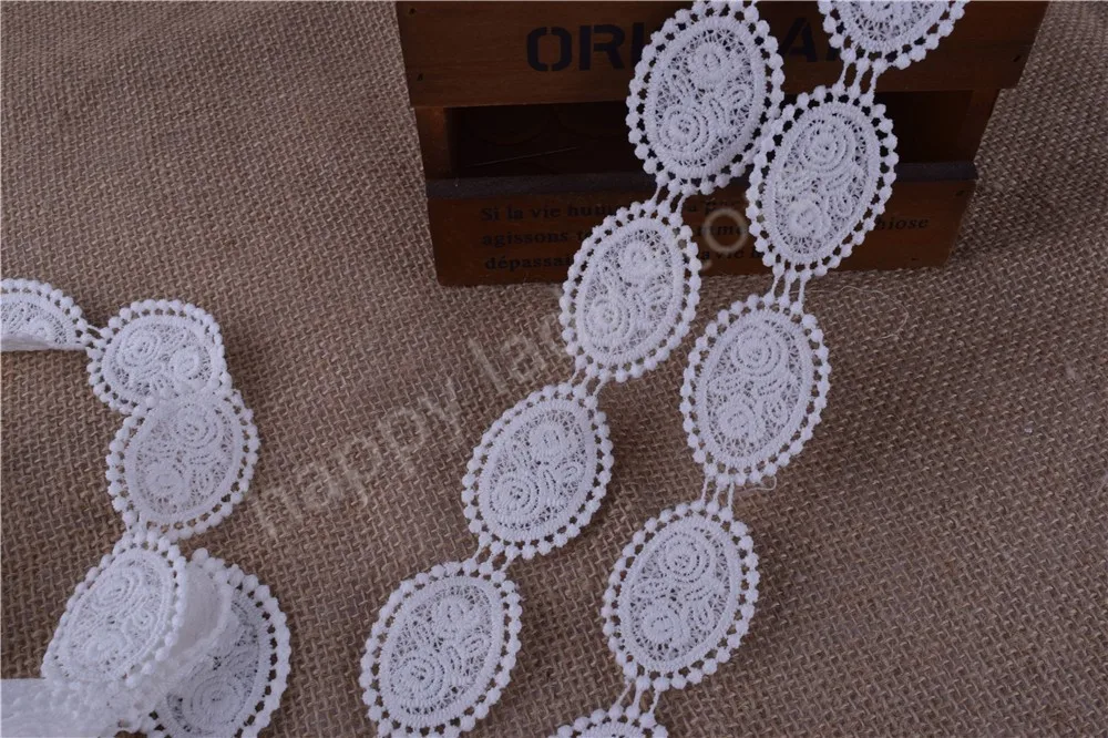 Apliques de encaje de seda de leche suave, forma ovalada, blanco, buena calidad, 28 yardas, tama&ntilde;o: 3,5x4,5 cm-0