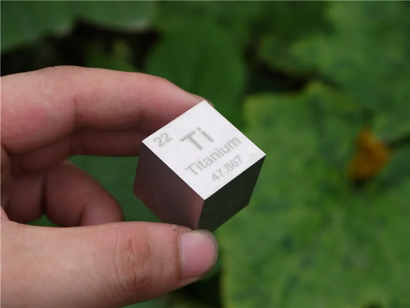Титановый кубический квадратный дюйм куб Paperweight цикл фенотип Ti = 99.5% | Бытовая
