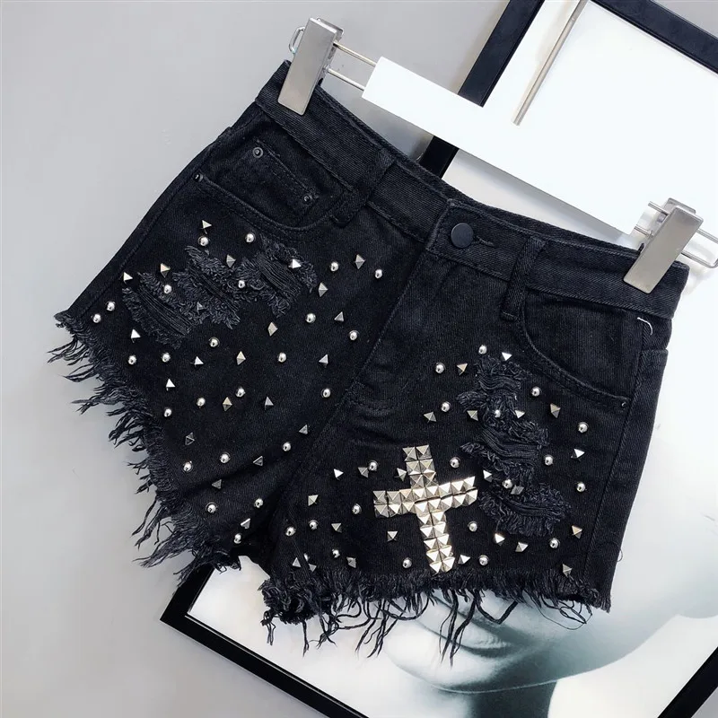 Летние корейские свободные женские джинсовые шорты модные с заклепками бисером