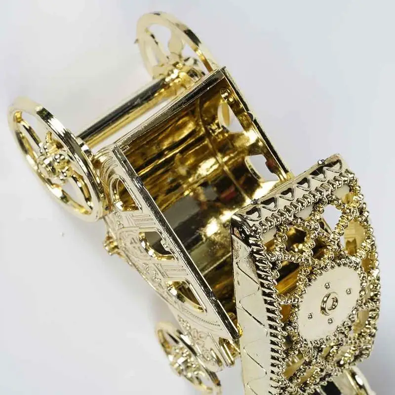 Чехол для конфет в виде кареты шоколадный подарок украшение на день рождения