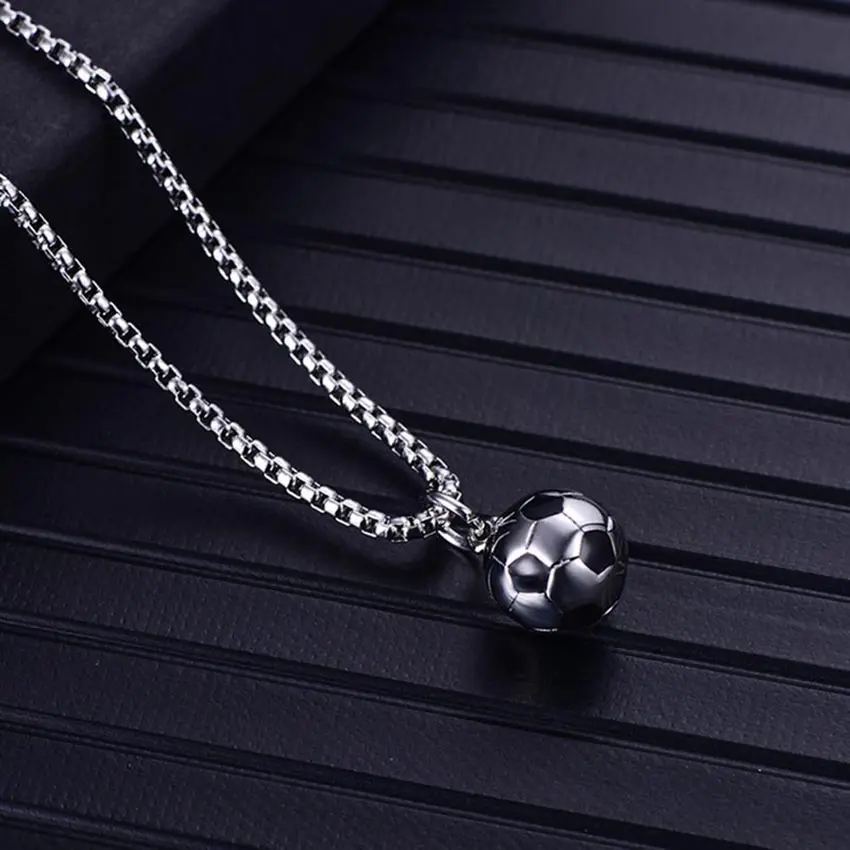 Silver ZFVB мужские спортивные футбольные ожерелья из нержавеющей стали золотого и серебряного цвета креативные ожерелья с футбольной символикой подвески ювелирные изделия подарок - Окраска металла: Silver