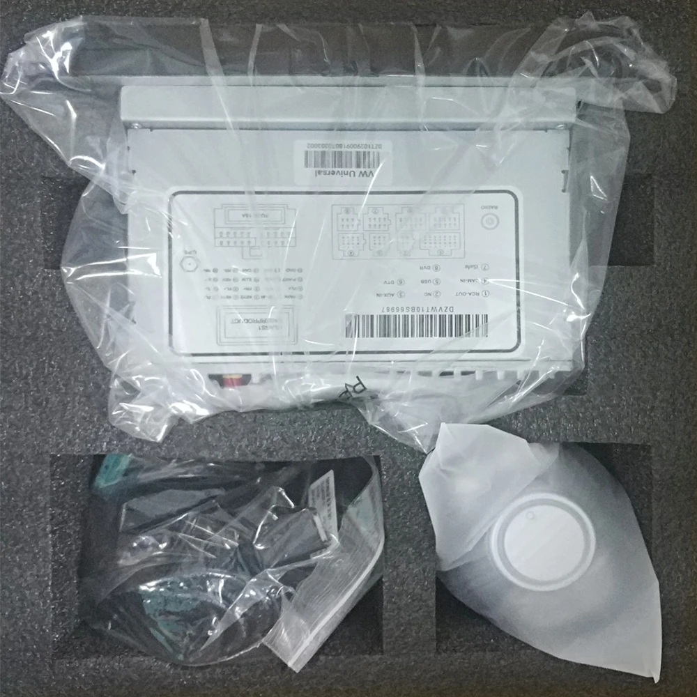 

Car Multimedia player 1 Din Android 7.1 Car DVD For SUZUKI Ciaz 2015-2018 9" 2G/16G touch screen Car Radio GPS