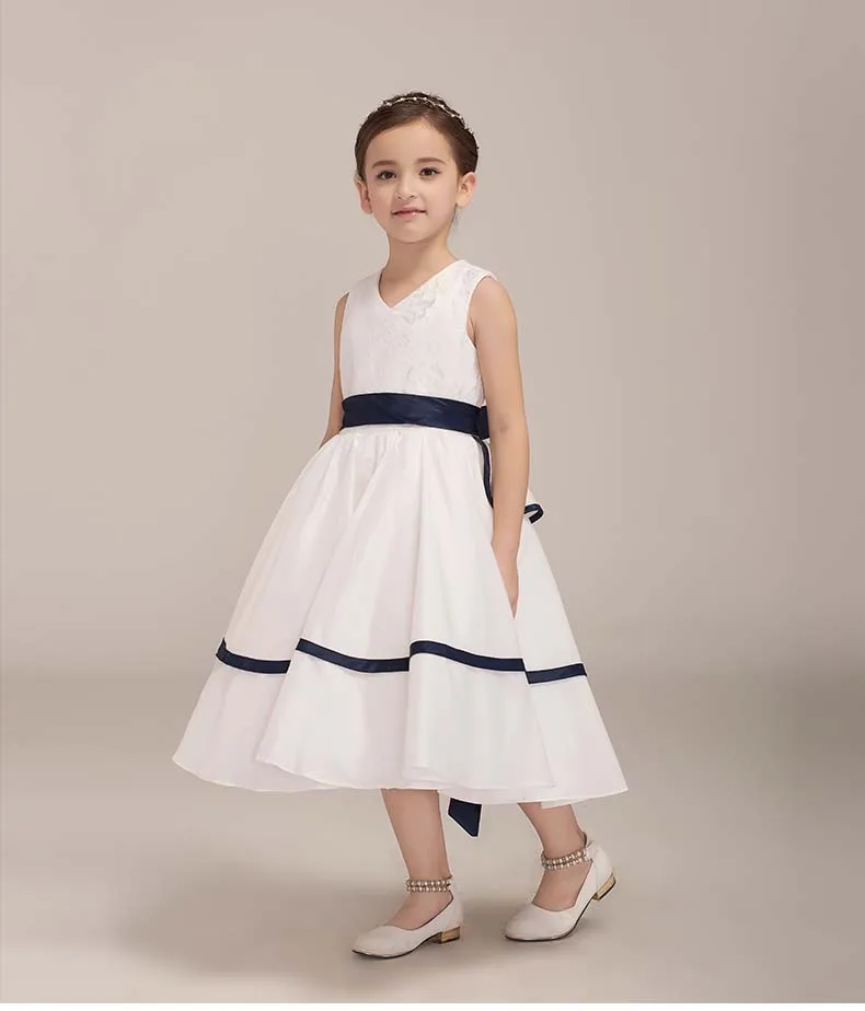 Коллекция 2019 платье длиной ниже колена для девочек пышное белого и черного цвета