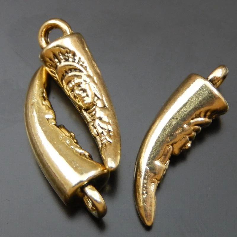 Wholesale 20PCS/Pack Gold Alloy Ox Horn Charm Necklace Pendant Punk Jewelry Making Crafts Man Gift Dec Accessories 5*18mm 39742 | Украшения