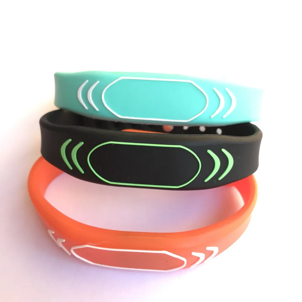 2 шт. новый дизайн 13 56 МГц ISO14443A MIFARE Classic 1K черный NFC силиконовый rfid браслет |