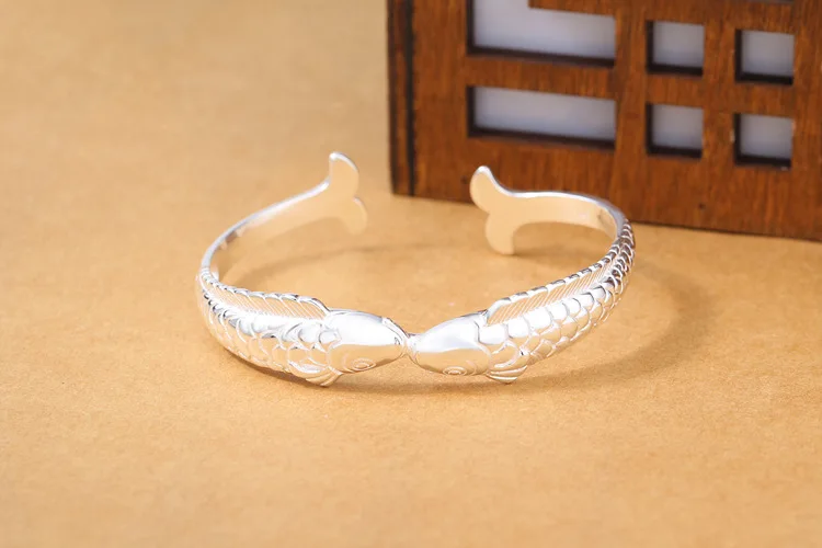 4478239154_1039125567