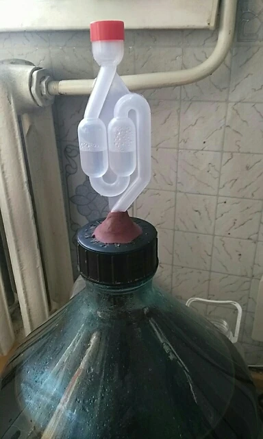 Водяное уплотнение выхлопной трубы односторонний для домашнего бара брожения