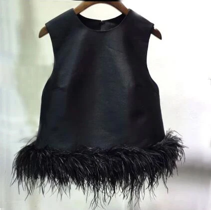 black TWOTWINSTYLE, лоскутный женский жилет с перьями, с круглым вырезом, без рукавов, на молнии сзади, укороченный топ, женская повседневная одежда, Весенняя мода - Цвет: black