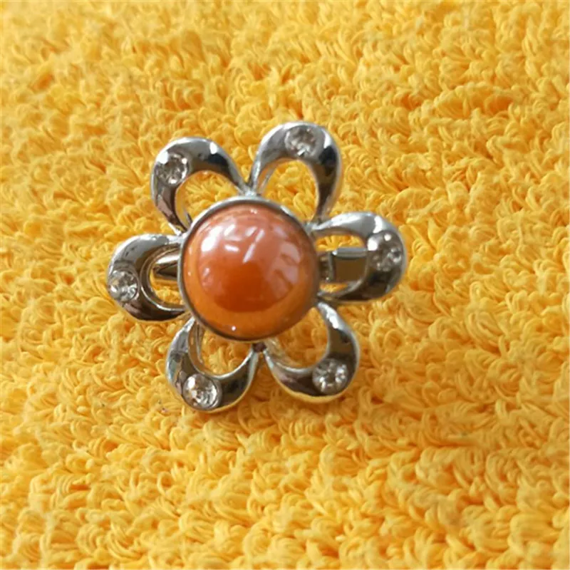 Fashion 4 Style Silver Color Flower Brooches For Women Rhinestones Crystal Wedding Brooch Pin Jewelry Clothing Badge Accessorise | Украшения