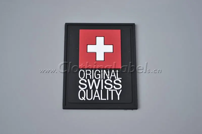 Пользовательские этикетки из ПВХ тисненый логотип линия пазов для шитья ткани