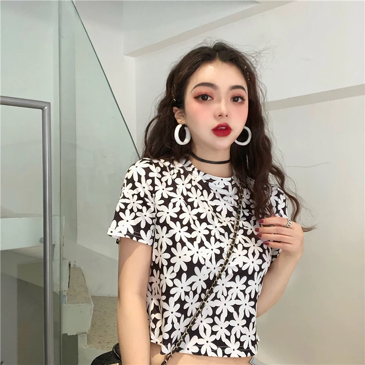 Moda feminina повседневная Летняя женская одежда с цветочным рисунком футболки милые