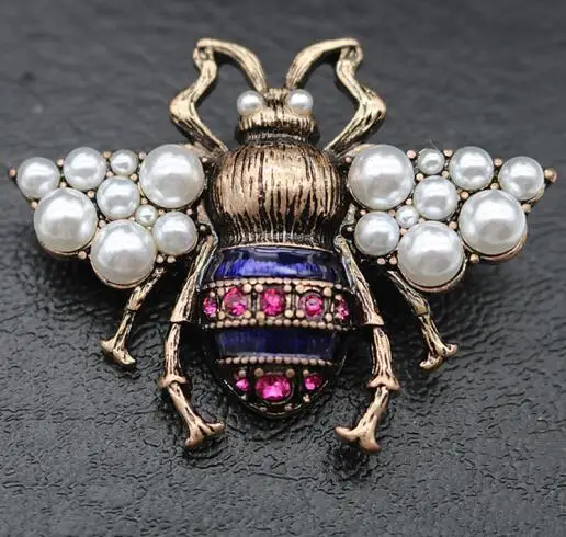 brooch Европа и США, ретро сплав, имитация жемчуга, насекомые, женская брошь, 925 шпильки, серебряные серьги, изысканный костюм - Окраска металла: brooch