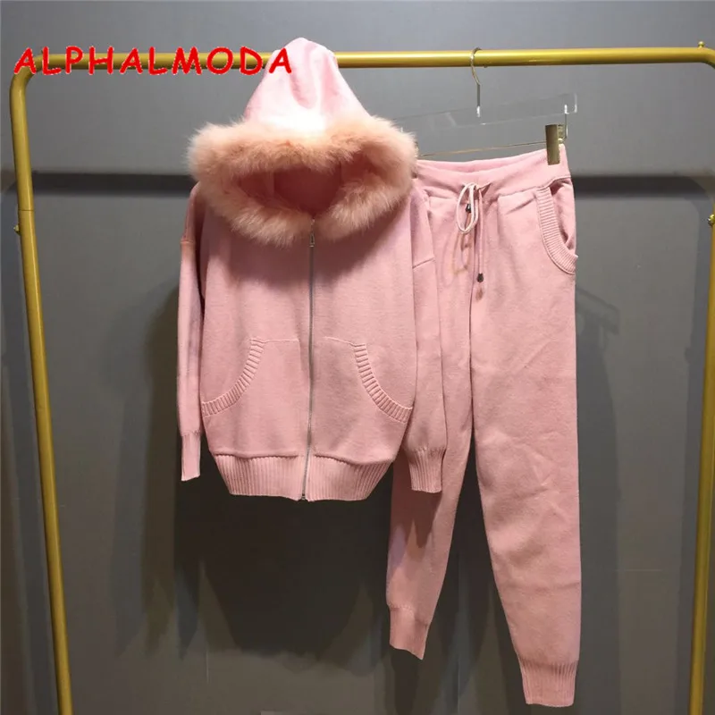 Женский трикотажный костюм ALPHALMODA куртка с капюшоном и натуральным мехом