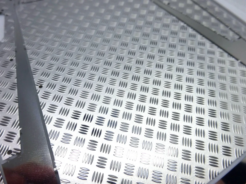 Серебристый чехол для автомобиля противоскользящая пластина 1/10 RC cralver JEEP LAND ROVER
