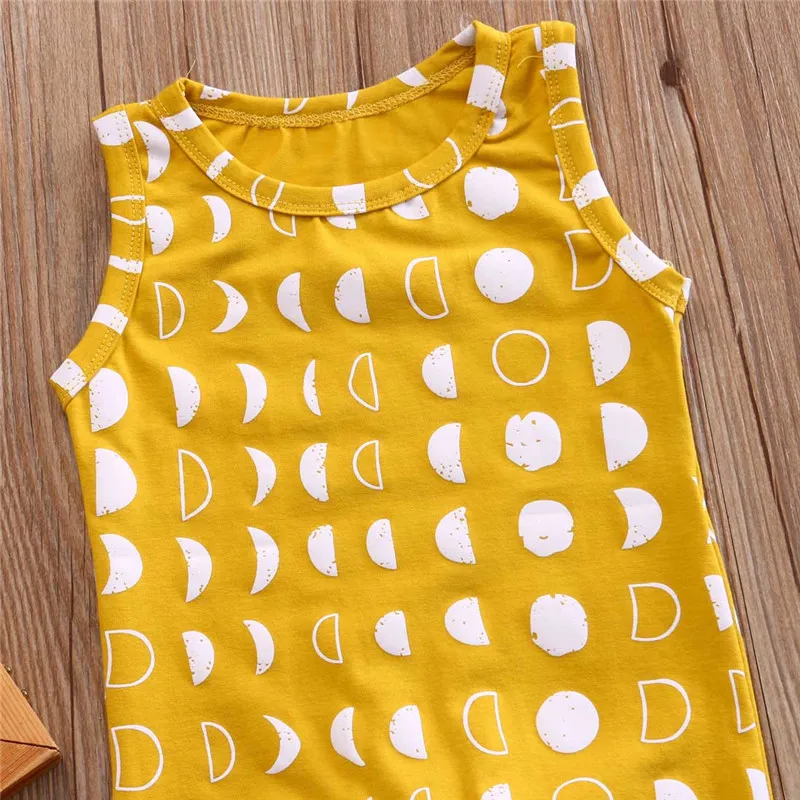 Повседневная летняя одежда для маленьких мальчиков и девочек с желтой луной