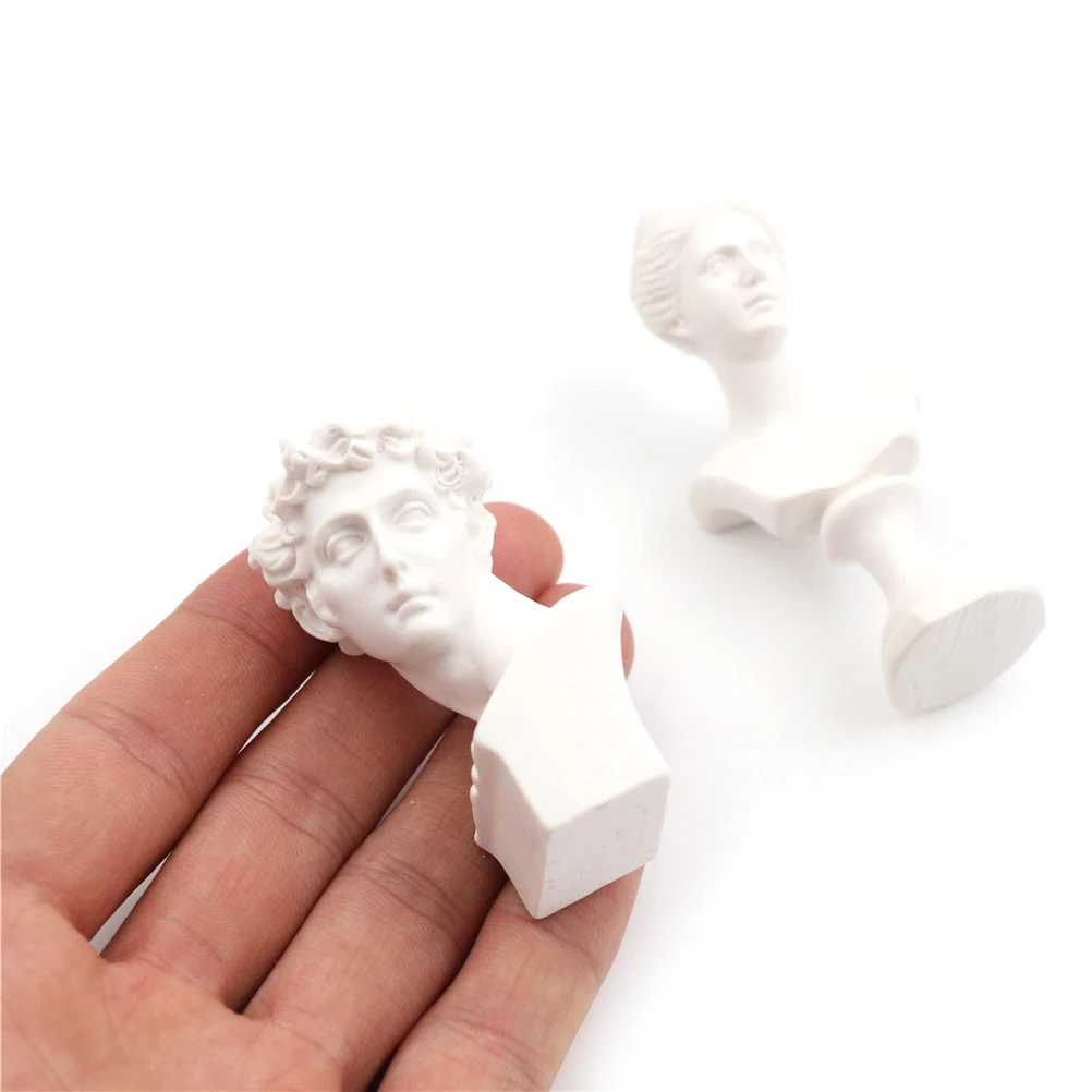 

1pcs Mini Statue White Resin Venus David Bust Sculpture Furniture Dollhouse Pretend Play Miniature