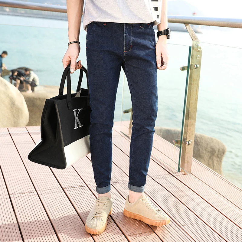 2018 Новые мужские джинсы молодежи личности тренд сплошной цвет button slim fit