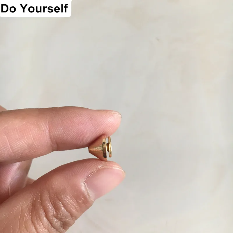 Конический винт с заклепками 9*6 мм золотистые/Серебристые/бронзовые