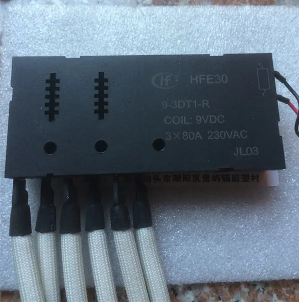 

HFE30 9-3DT1-R 9VDC 3X80A 230VAC реле