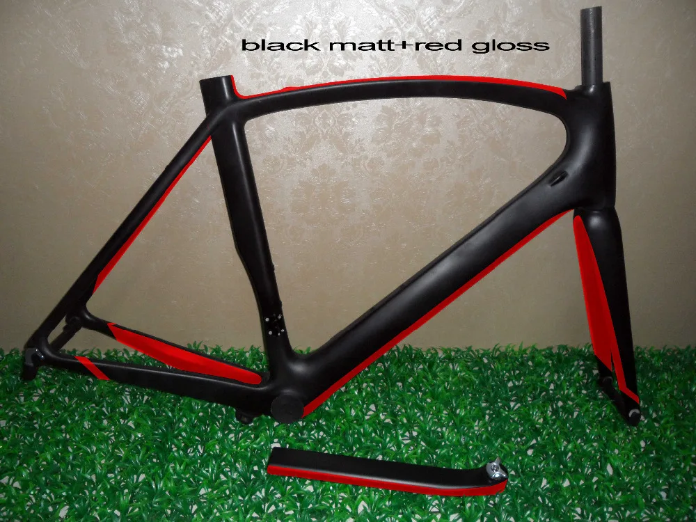 Di2 полностью углеродистая шоссейная рама для велосипеда окрашенная черная